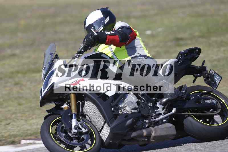 /01 02.04.2026 MAZ ADR/Gruppe rot/71